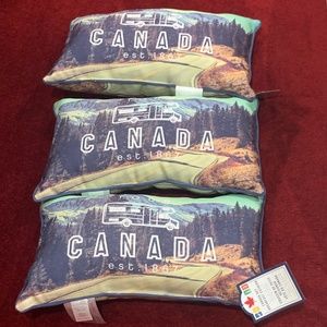 NWT Set of 3 Limited Edition Canada Outdoor Breakfast Cushions